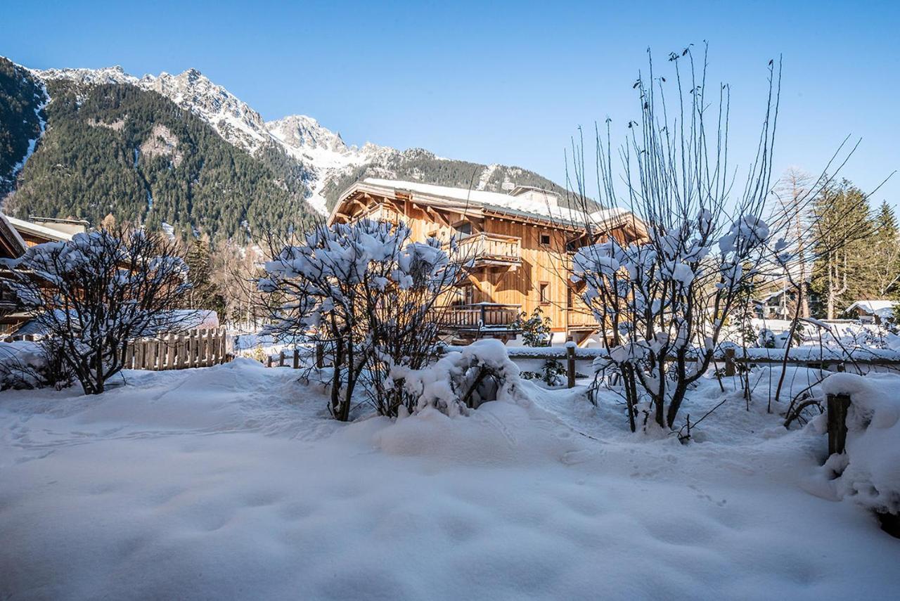 Eden Hotel, Apartments And Chalet Chamonix Les Praz ภายนอก รูปภาพ