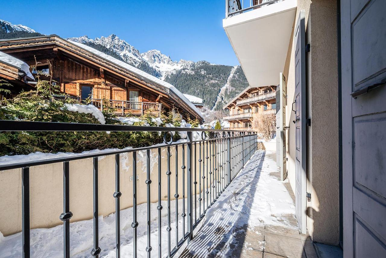 Eden Hotel, Apartments And Chalet Chamonix Les Praz ภายนอก รูปภาพ